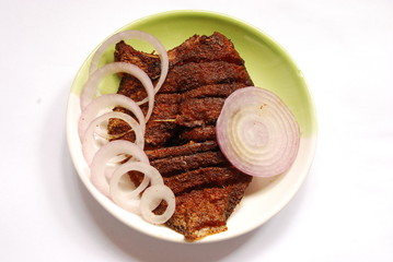 pearl spot fish fry with onion