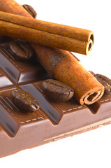 chocolate coffee and cinnamon sticks