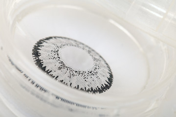 Colored Contact Lens