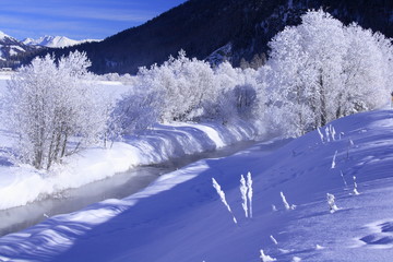 Fototapeta premium Winterlandschaft in Samedan