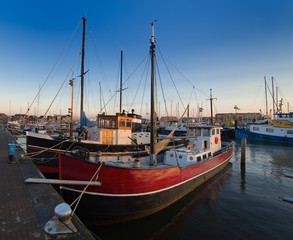 Fototapeta premium fishing boats in the harbor