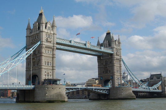 tower bridge