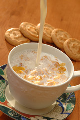 latte e biscotti