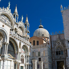 Fototapeta na wymiar San Marco Cathedral in Venice