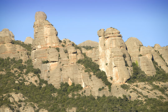 Monta&ntilde;as de Montserrat