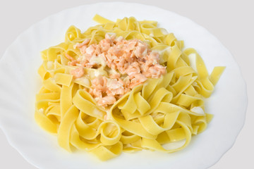 Tagliatelle al salmone