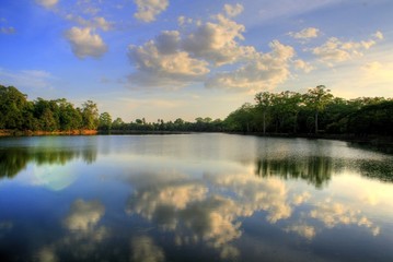 Wonderful cloud reflection