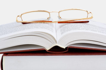 books with eyeglasses