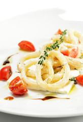Salad with Calamari Rings and Tomato