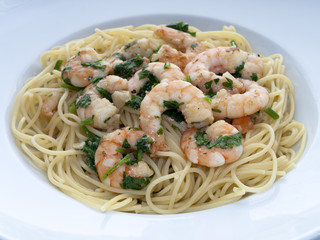 Spaghetti mit shrimps