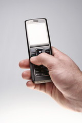 Homem de negócios fazendo uma chamada telefónica