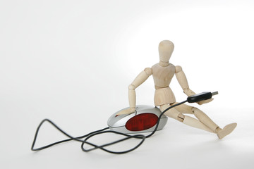 Gliederpuppe mit Maus