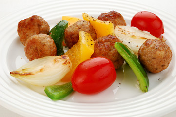 Dinner kebab - grilled meat with vegetables