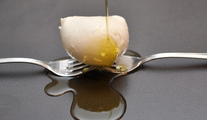 mozzarella con olio d'oliva