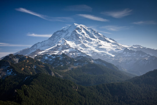 Fototapeta View of Mt Rainier