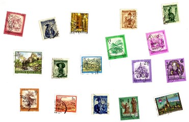 Fototapeta na wymiar Różne stare austriackie znaczki tle