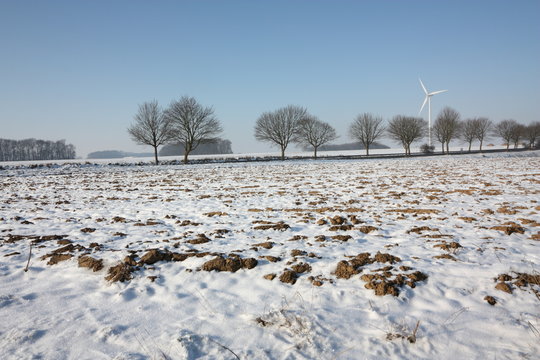 Champ enneig&eacute;,Aisne