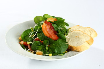 feldsalat mit brot