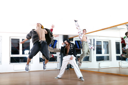 .jumping boys