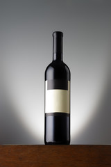 Weinflasche mit Etikett