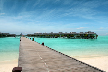 Fototapeta na wymiar water bungalow the beautiful Maldivian beach