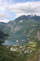 Blick auf den Geiranger Fjord - Norwegen