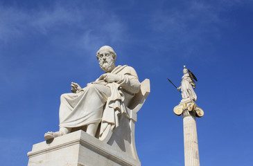 Fototapeta na wymiar Platon i Atena w Atenach