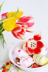 Fototapeta na wymiar Tulips in vase