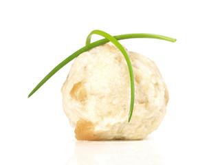 Semmelknödel mit Schnittlauch
