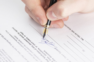 Writing with an ink pen