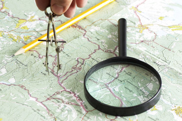 Making measurements on map