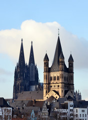 Fototapeta na wymiar Köln, St. Martin und Kölner Dom