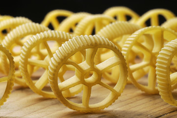 Ruote - Pasta cruda