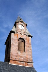 Fototapeta na wymiar Albepierre Kościół w Cantal (Bredons Albepierre)