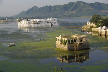 Le lac d'Udaipur