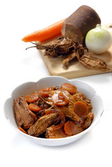 Chiles chipotles curados en salsa de piloncillo