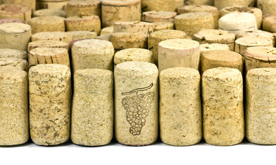 heap of wine bottle corks