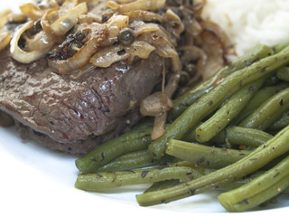 Steak  mit Bohnen