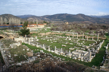 Obraz premium Ruins and mountain