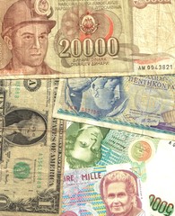 Obraz na płótnie Canvas stare banknoty z kursu w tle