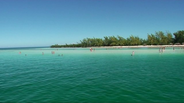 Arriv&eacute;e sur une &icirc;le