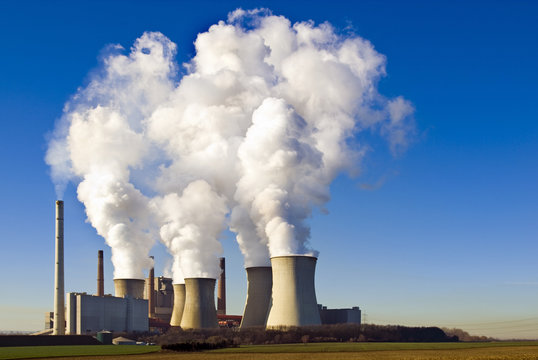 Braunkohlekraftwerk im Rheinland