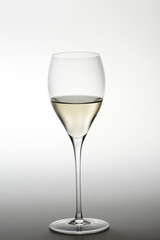 bicchiere di vino bianco
