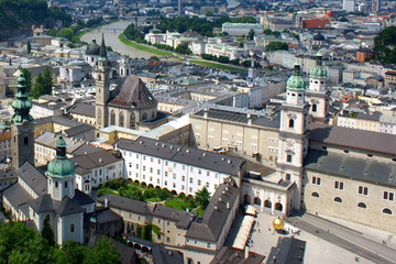 Fototapeta na wymiar Miasto Salzburg / Austria