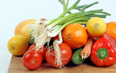 Fototapeta na wymiar Obst und Gemüse 02