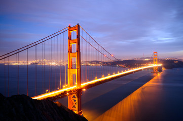 Fototapeta na wymiar Golden Gate Bridge z baterii Spencer punktu widzenia