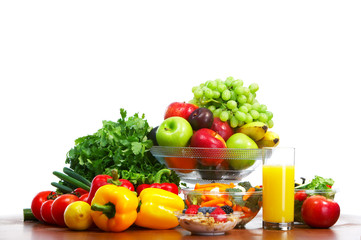 Fototapeta na wymiar Vegetables and fruits