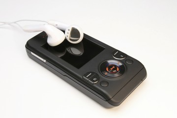 Cell Phone MP3 Player