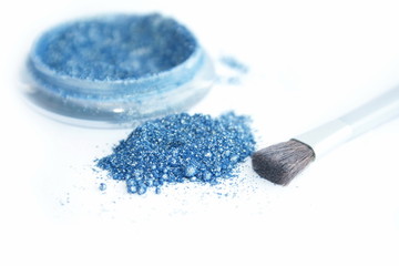 Cosmetics for eyes