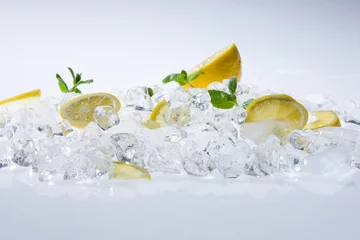 Wandaufkleber Zitrone und Eis © Fotoskat